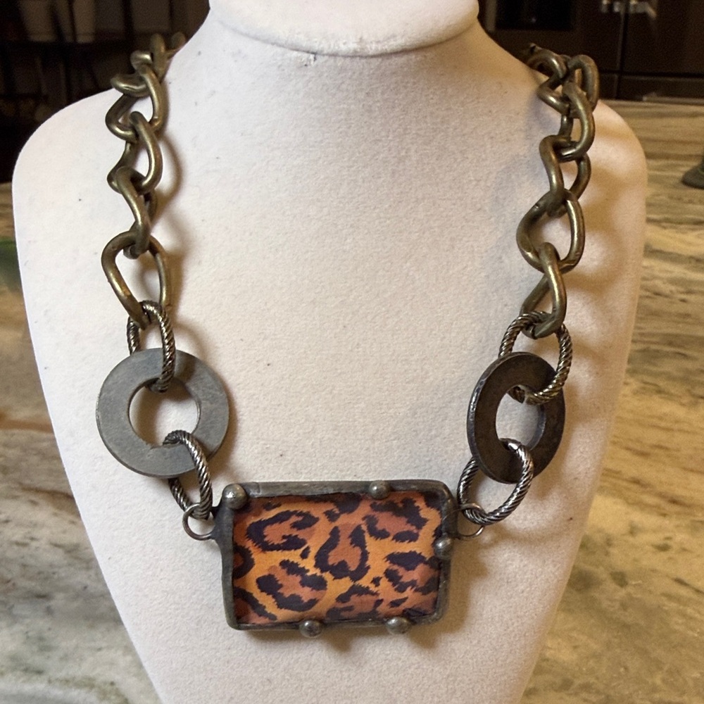 Wild Elegance Leopard Necklace